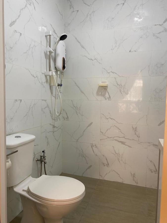 Lovely 1-Bedroom Condo With Facilities Malacca Exterior foto